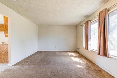 1817 Milpas Ln, Modesto, CA 95355 photo 6