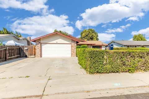 1817 Milpas Ln, Modesto, CA 95355 photo 3