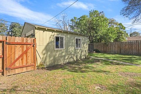 303 E Arcade St, Stockton, CA 95204 photo 10