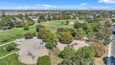 2604 Oaklawn Dr, Modesto, CA 95355 photo 46