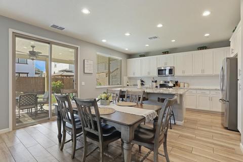 2528 Rolling Brook Way, Modesto, CA 95355 photo 6