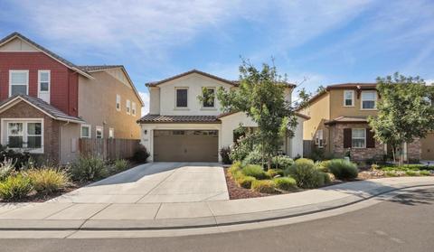 2528 Rolling Brook Way, Modesto, CA 95355 photo 2