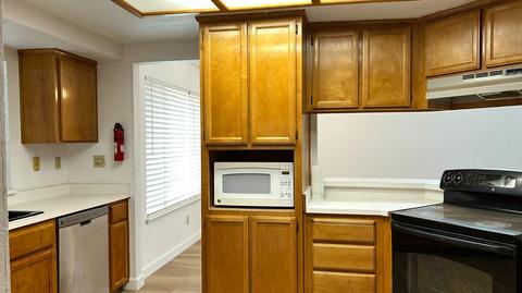 1601 January Dr, Modesto, CA 95358 photo 4