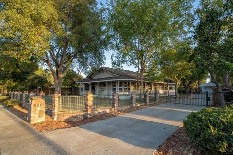 538 E Main St, Ripon, CA 95366 photo 1