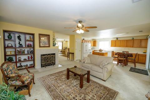 851 Ruess Rd, Ripon, CA 95366 photo 2