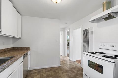 428 Spruce St, Modesto, CA 95351 photo 14