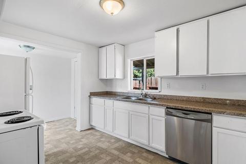 428 Spruce St, Modesto, CA 95351 photo 13