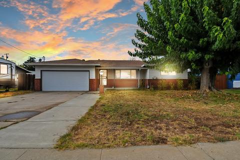 1889 17th St, Olivehurst, CA 95961 photo 1