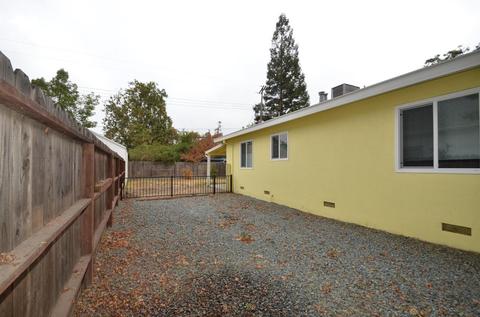 501 Forrest, Lodi, CA 95240 photo 9