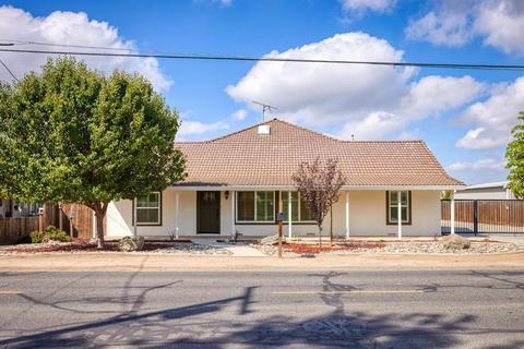 1725 7th St, Hughson, CA 95326 photo 2