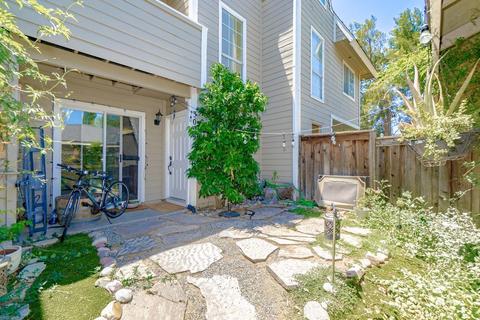 3094 Woods Cir, Davis, CA 95616 photo 2