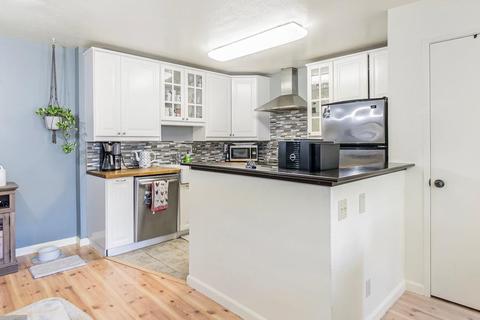 3094 Woods Cir, Davis, CA 95616 photo 9