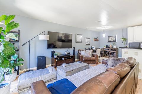 3094 Woods Cir, Davis, CA 95616 photo 5