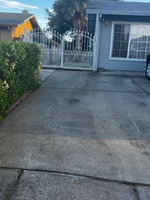 259 Spicetree St, Gridley, CA 95948 photo 2