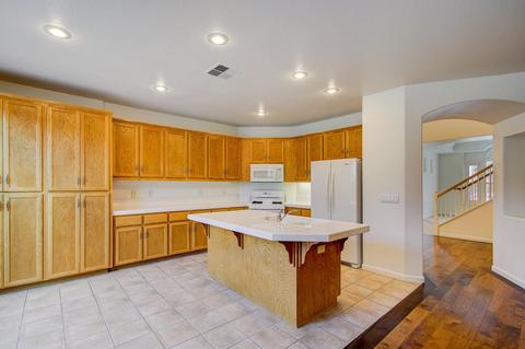 2449 Chambers Ct, Tracy, CA 95377 photo 4