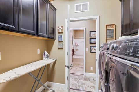 1572 Arbor Brook Dr, Manteca, CA 95336 photo 39