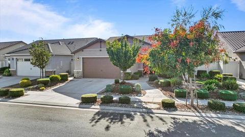 1572 Arbor Brook Dr, Manteca, CA 95336 photo 2