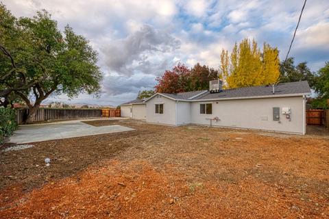 890 Madrone Ln, Patterson, CA 95363 photo 8