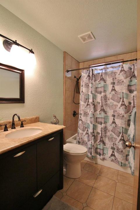 700 Sandy View Ct, Modesto, CA 95354 photo 20