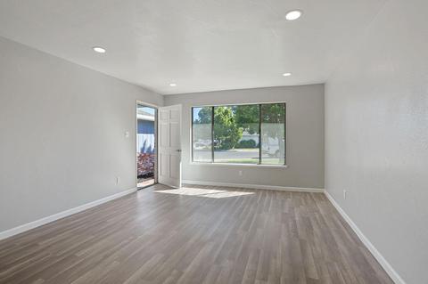 407 Audubon Dr, Lodi, CA 95240 photo 4