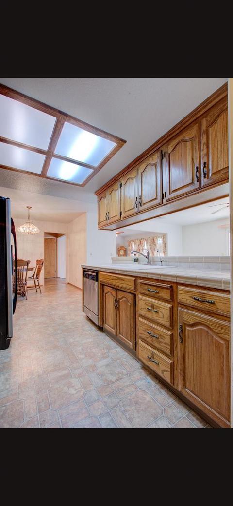 2412 Becker Ct, Modesto, CA 95358 photo 11