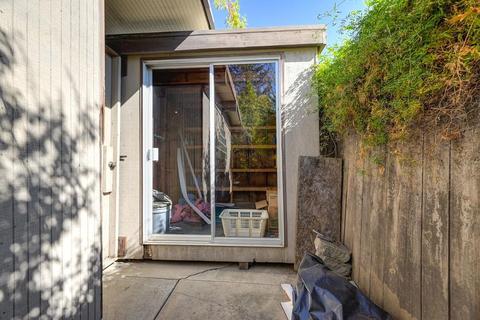 4419 Woodview, Carmichael, CA 95608 photo 46