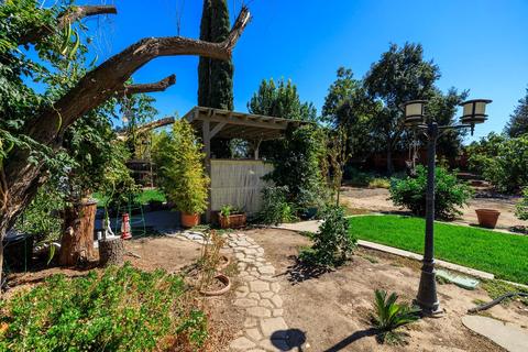 2212 Live Oak Ct, Modesto, CA 95351 photo 59