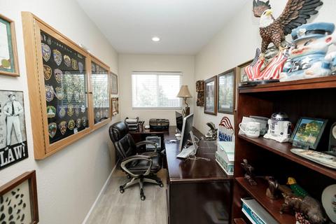 2212 Live Oak Ct, Modesto, CA 95351 photo 43