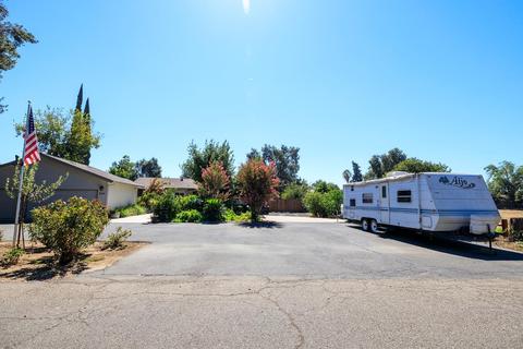 2212 Live Oak Ct, Modesto, CA 95351 photo 3