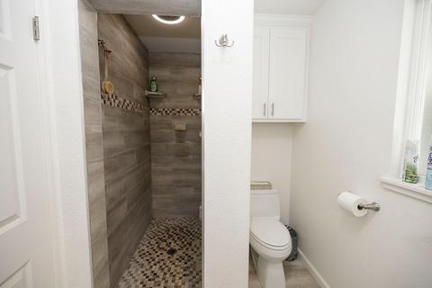 2212 Live Oak Ct, Modesto, CA 95351 photo 49