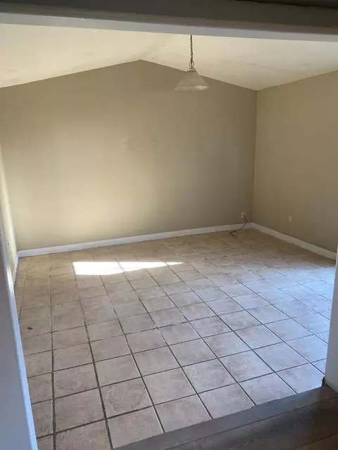 401 S O St, Lathrop, CA 95330 photo 11