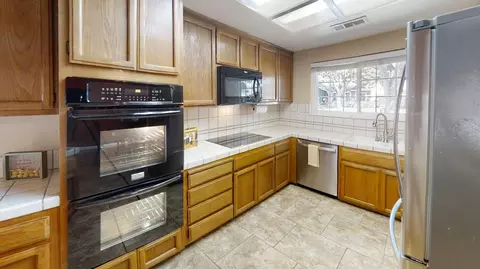 905 Ranleigh Way, Modesto, CA 95358 photo 11