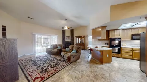 905 Ranleigh Way, Modesto, CA 95358 photo 8