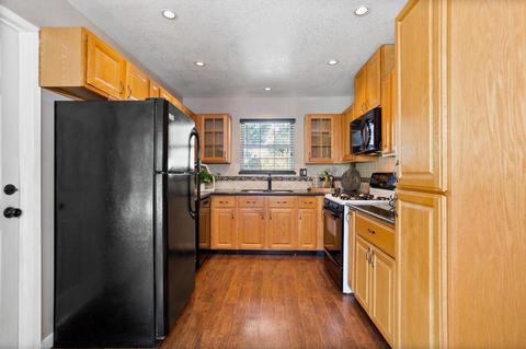 1525 Sheldon Dr, Modesto, CA 95350 photo 17