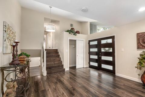 7064 Pine View Dr, Folsom, CA 95630 photo 3