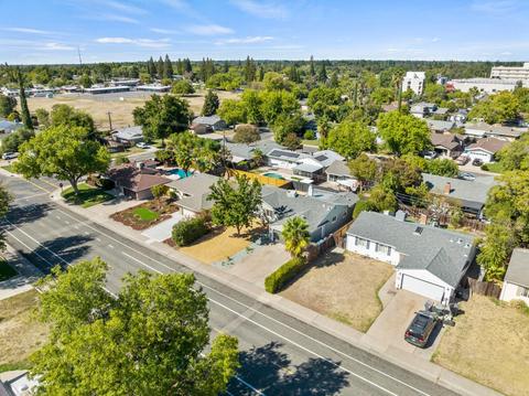 6413 Templeton Dr, Carmichael, CA 95608 photo 11