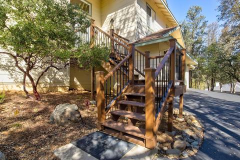 19069 Apple Valley Dr, Sonora, CA 95370 photo 2