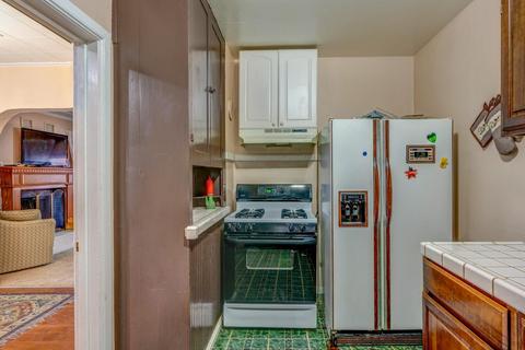 1053 W 10th St, Merced, CA 95341 photo 17