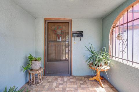 1053 W 10th St, Merced, CA 95341 photo 9