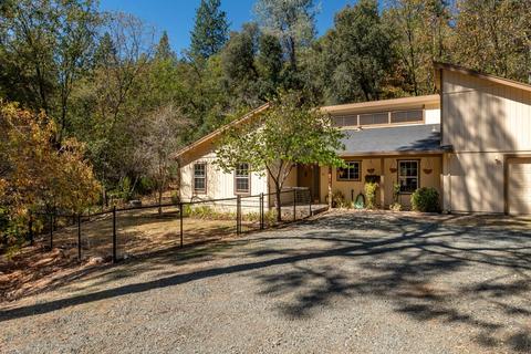 16775 Old Stagecoach Rd, Applegate, CA 95703 photo 2