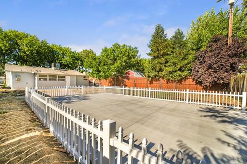126 Maynell Ave, Modesto, CA 95354 photo 34