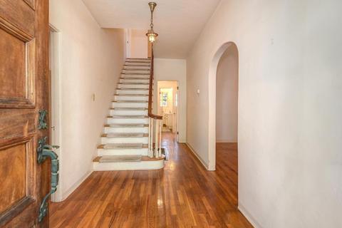 518 Myrtle Ave, Modesto, CA 95350 photo 4