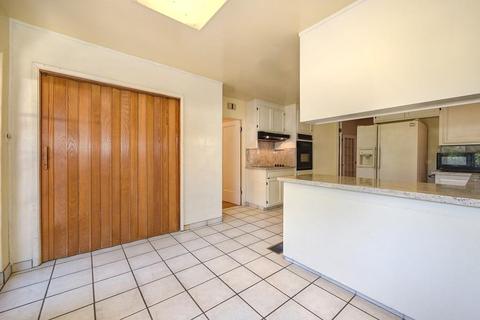518 Myrtle Ave, Modesto, CA 95350 photo 20