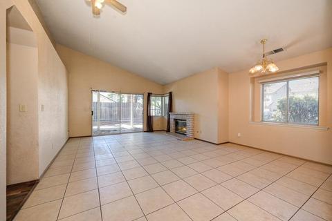 329 Macon Ct, Modesto, CA 95357 photo 3