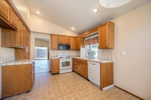 329 Macon Ct, Modesto, CA 95357 photo 12