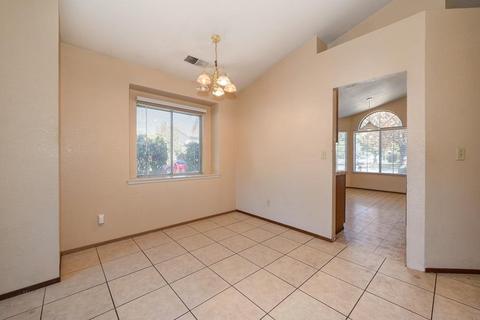 329 Macon Ct, Modesto, CA 95357 photo 6