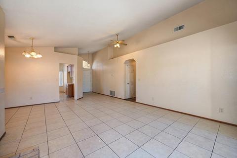 329 Macon Ct, Modesto, CA 95357 photo 5