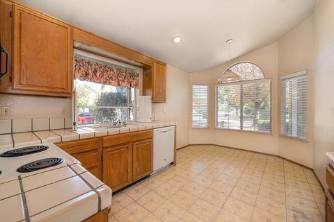 329 Macon Ct, Modesto, CA 95357 photo 7