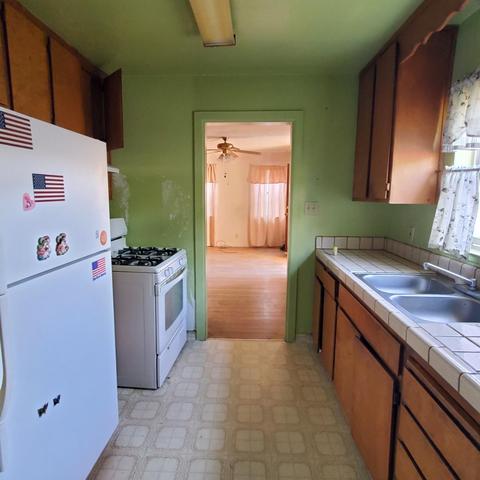 1345 W 10th St, Merced, CA 95341 photo 7