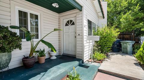 69 W South St, Tracy, CA 95376 photo 5